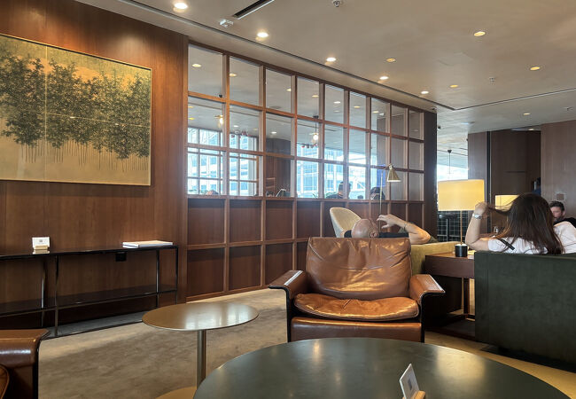 キャセイパシフィック ラウンジ ザ ウィング