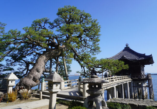 浮御堂のある満月寺の周辺が中心部です