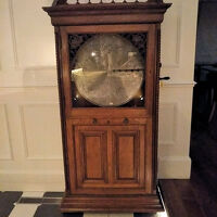 旧商工会議所3階「OMOカフェ&バル」のオルゴール