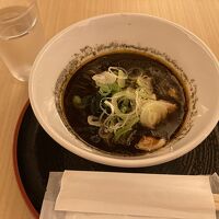 サービスの夜鳴きそば