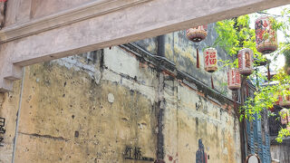 鬼仔巷 (Kwai Chai Hong)