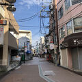 最近はシャッターが閉まっている店も多いような気がします