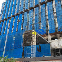 工事柵により当然中に入れず、、、