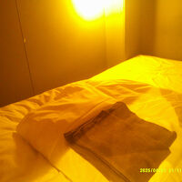 怪しげなスタッフの引導で漸く泊まれたドミトリー内の様子