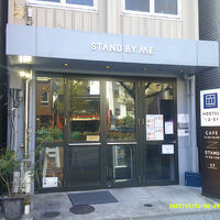 ホステルの外観（1Fは飲食店ですけど…。）