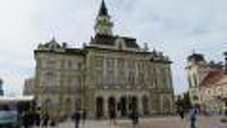 ノヴィサド市庁舎