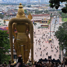 眼下にクアラルンプールの街並み