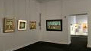 ナイーヴアート美術館