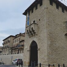 聖フランチェスコ門