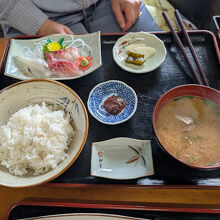 ヤマサ鮮魚本店