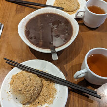 麻&#31980;とお汁粉です
