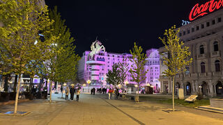 マケドニア広場