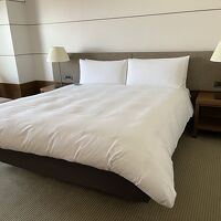 広めのベッドルーム