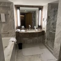 ゆったりしたバスルーム