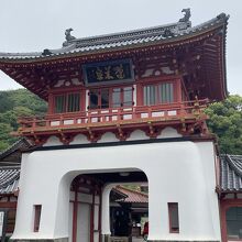武雄温泉楼門