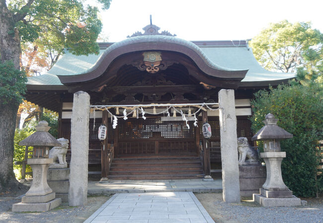 社殿の中にあって見ることはできないということでした