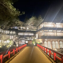 四万温泉 積善館
