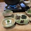 ダム湖のほとり