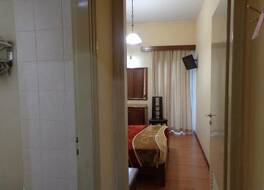 オミロス ホテル