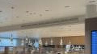 フィンエアーラウンジ