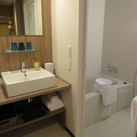 お部屋の洗面台とお風呂