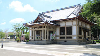 伝統的な日本の寺院建築