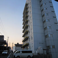 10F建ての中規模なビジネスホテル