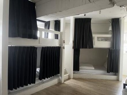 ミスター ロブスターズ シークレット デン (龍蝦先生的秘密巣穴) 写真