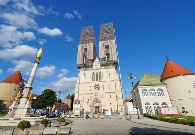 ザグレブ大聖堂 (聖母被昇天大聖堂)