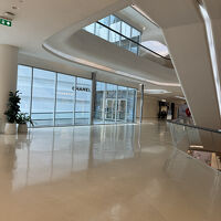 セントラルエンバシーからも入館可能