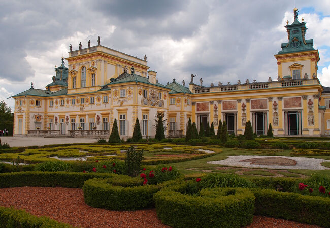 ヴィラヌフ宮殿