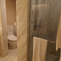 トイレとシャワーブース