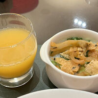 お粥もあります