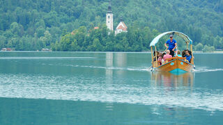 Pletana (ブレッド島へのボート)