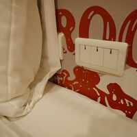 枕もとに部屋の電気のスイッチがあり、便利だった