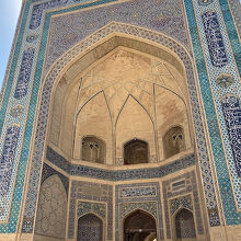 カラーン モスク