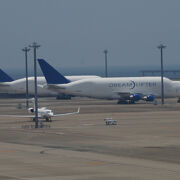 滑走路が近いしB747ドリームリフターが見られる！