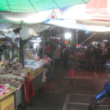 クローントム (泥棒市場)