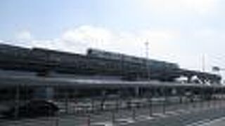 正確性はバスに勝ります