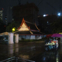 ベンチャシリ公園