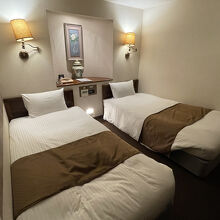 客室は思っていた以上に広いです。