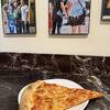 人気店のお手軽ピザ