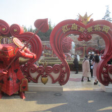 アリス イン ワンダーランド メイズ (愛麗糸夢遊仙境迷宮)