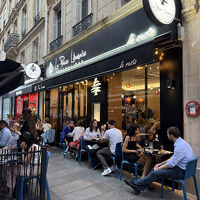 駅地下なので便利