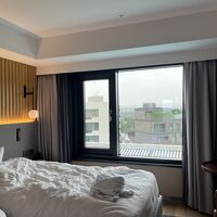 プールを望むツインルーム