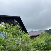 栂池山荘