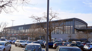 ベルリン動物園駅 (ツォー駅)