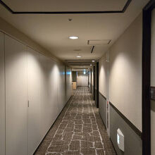 モデレートツインの前は片廊下