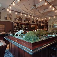 ラウンジとジオラマ