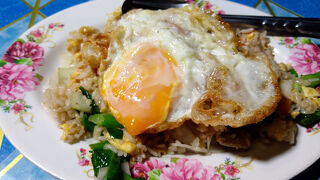 チェンマイ門の屋台